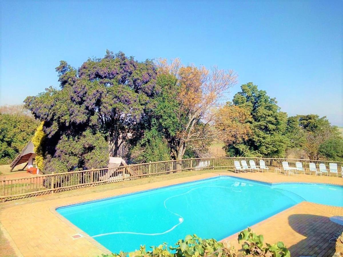 Sandford Park Country Hotel Bergville Exterior photo